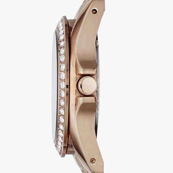 Fossil Women's Multifunction Watch - Excellent Condition! Worn Once! - Picture 3 of 11